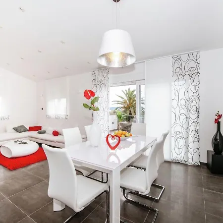 Luxurious In With Garden * Zadar