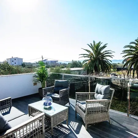 Appartement Luxurious In With Garden *