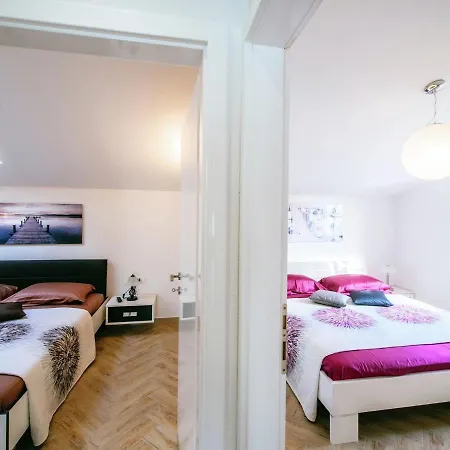 Luxurious In With Garden Apartament Zadar