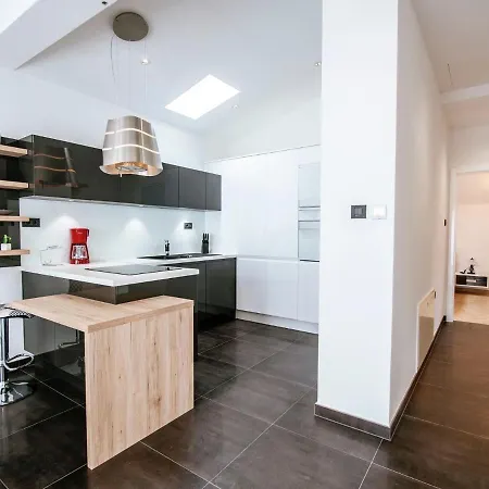 Luxurious In With Garden Zadar