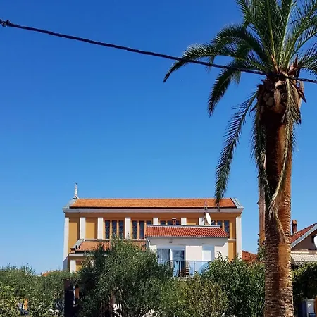 Luxurious In With Garden Zadar